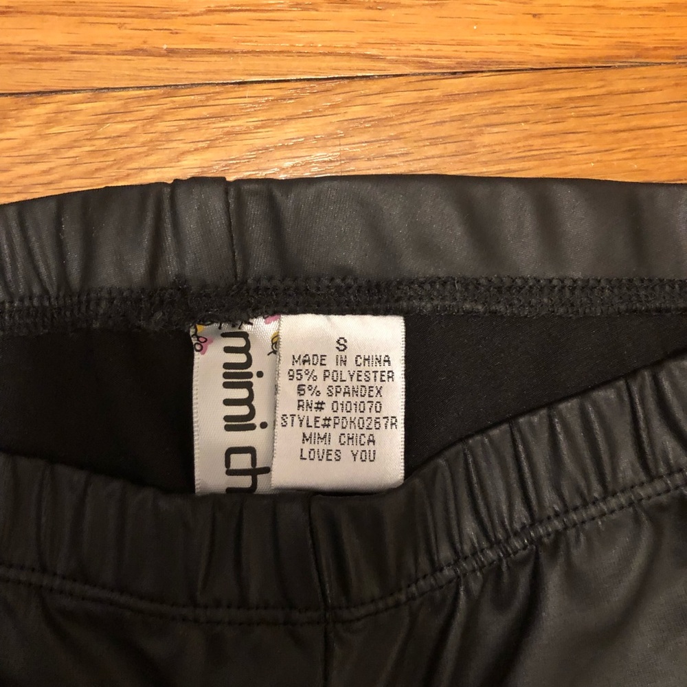 Faux Leather Leggings - Picture 9 of 10